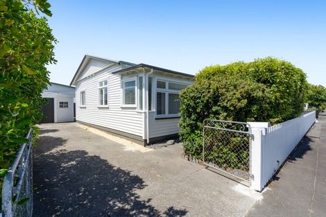 Photo of property in 2 Mcvay Street, Napier South, Napier, 4110