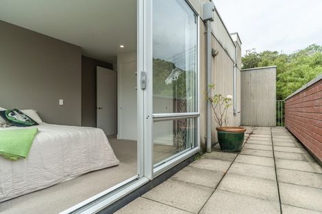 Photo of property in 2b Leslie Street, Wadestown, Wellington, 6012