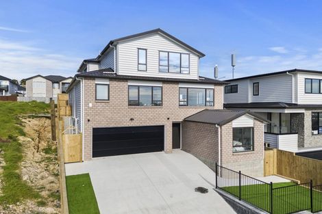 Photo of property in 14 Glann Lane, Flat Bush, 2019