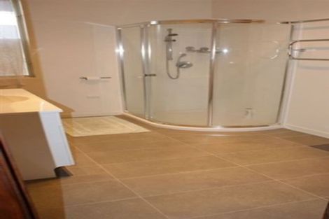 Photo of property in 15 Picton Avenue, Riccarton, Christchurch, 8011