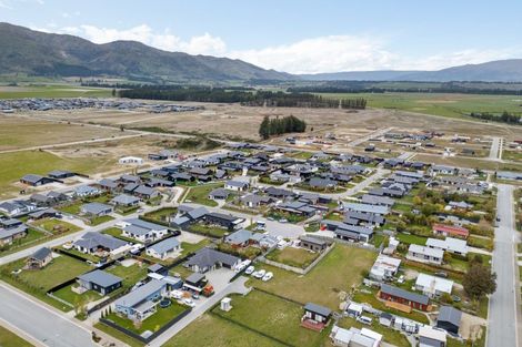 Photo of property in 18 Pennycook Place, Lake Hawea, 9382