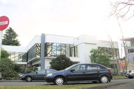 Photo of property in Waterford Estate, 6/102 Grantham Street, Hamilton Central, Hamilton, 3204