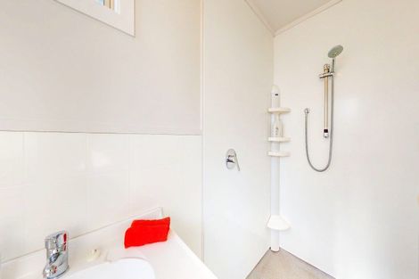 Photo of property in 25 Whiritoa Beach Road, Whiritoa, Whangamata, 3691