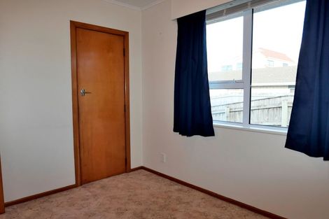 Photo of property in 10 Walton Road, Paraparaumu Beach, Paraparaumu, 5032