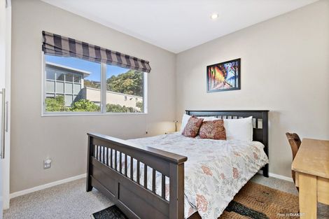 Photo of property in 394 The Esplanade, Island Bay, Wellington, 6023