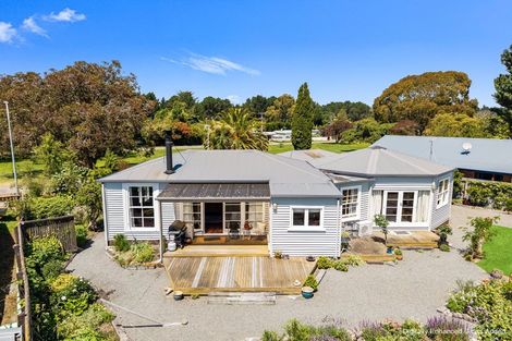 Photo of property in 22 Penfold Square, Leithfield, 7481