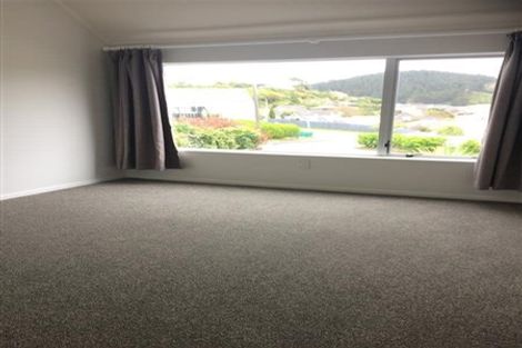 Photo of property in 8a Alister Way, Churton Park, Wellington, 6037