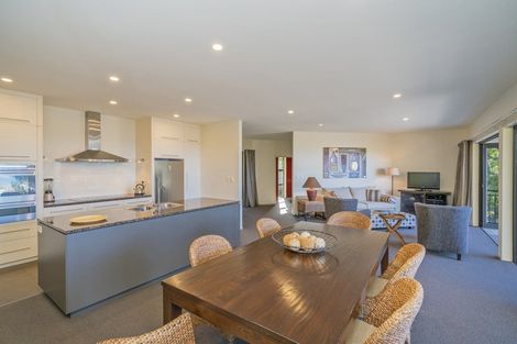 Photo of property in 49 Mount Avenue, Pauanui, Hikuai, 3579