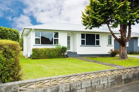 Photo of property in 12 Byron Street, Te Hapara, Gisborne, 4010