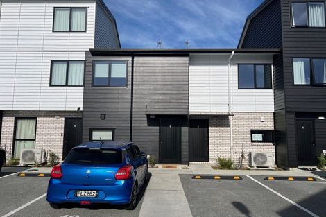 Photo of property in 7 Whati Lane, Henderson, Auckland, 0612