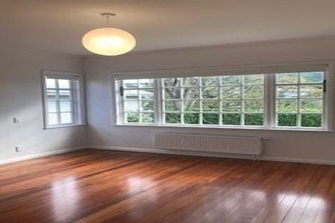 Photo of property in 93 Karori Road, Karori, Wellington, 6012