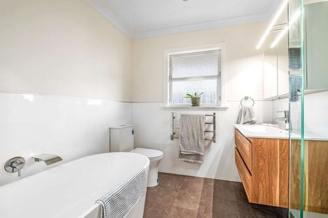 Photo of property in 33a Landon Avenue, Mangere East, Auckland, 2024