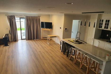 Photo of property in 57 Donegal Park Drive, Flat Bush, Auckland, 2019
