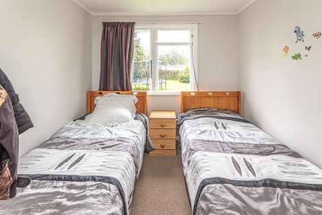 Photo of property in 12 Hadfield Crescent, College Estate, Whanganui, 4500