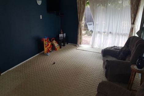 Photo of property in 3/30 Gray Avenue, Mangere East, Auckland, 2024