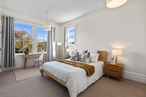 Photo of property in 4 North Terrace, Kelburn, Wellington, 6012