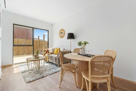 Photo of property in 442 Old Te Atatu Road, Te Atatu Peninsula, Auckland, 0610