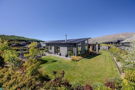 Photo of property in 87a Infinity Drive, Wanaka, 9305