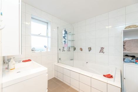 Photo of property in 548 Halswell Road, Halswell, Christchurch, 8025