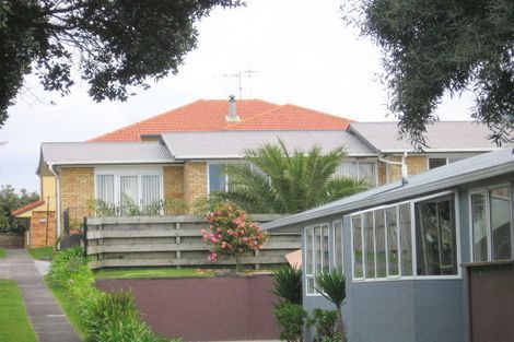 Photo of property in 208a Valley Road, Mount Maunganui, 3116