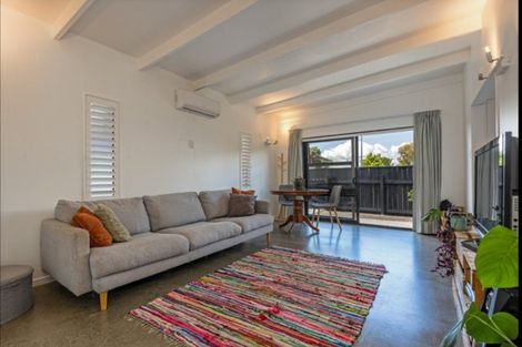 Photo of property in 893b Main Street, Roslyn, Palmerston North, 4414