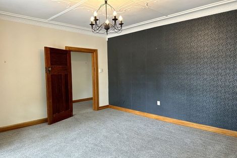 Photo of property in 42 Puriri Terrace, Roslyn, Palmerston North, 4414