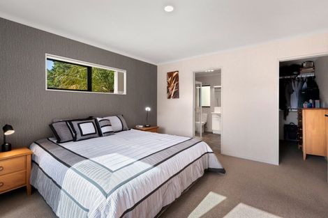 Photo of property in 174c Lund Road, Aongatete, 3178