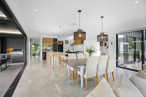 Photo of property in 1/45 Saint Kilda Road, Cambridge, 3434