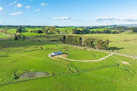 Photo of property in 453 Pinfold Road, Papatawa, 4998