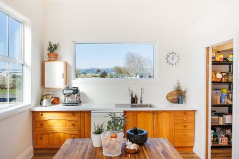 Photo of property in 2114 State Highway 56, Longburn, Palmerston North, 4477