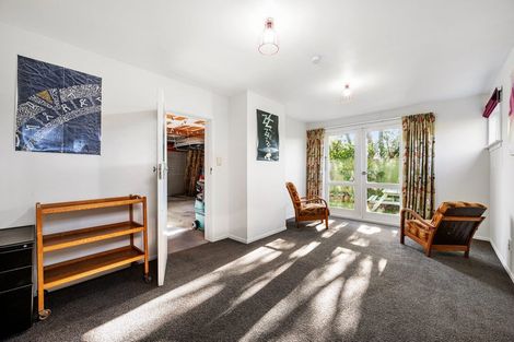 Photo of property in 5 Denbigh Way, Wilton, Wellington, 6012