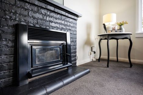 Photo of property in 301 Botanical Road, West End, Palmerston North, 4412