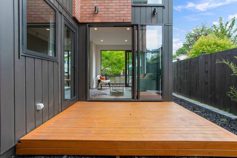 Photo of property in 73d Salamanca Road, Sunnynook, Auckland, 0620