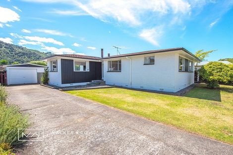 Photo of property in 25 California Drive, Totara Park, Upper Hutt, 5018