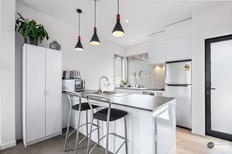 Photo of property in 15/6u Oswald Crescent, Paparangi, Wellington, 6037