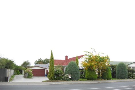 Photo of property in 3a Curletts Road, Sockburn, Christchurch, 8042