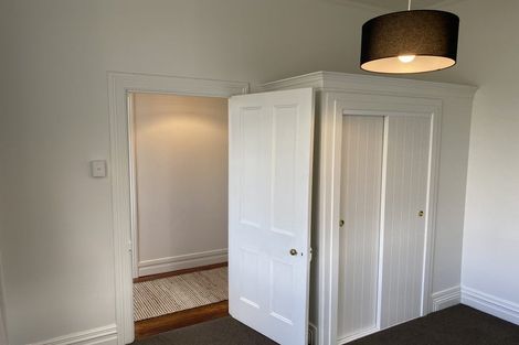 Photo of property in 11 Edgeware Road, Palmerston North, 4410