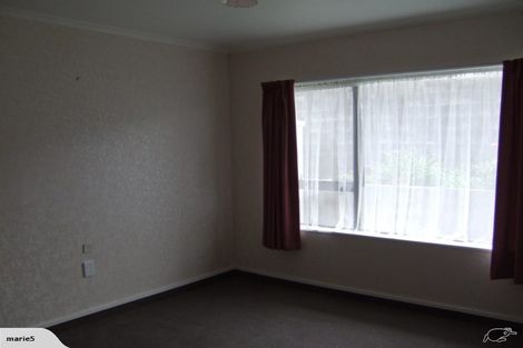 Photo of property in 2/2 Broadway, Waitara, 4320
