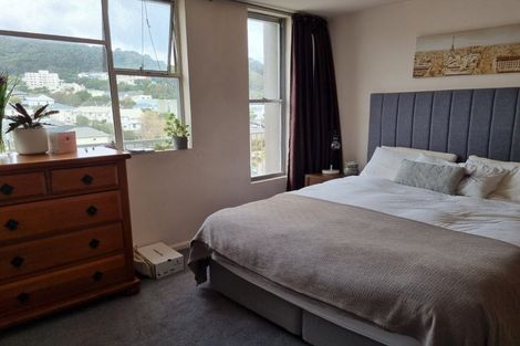 Photo of property in Grandstand Apartments, 12/80u Kent Terrace, Mount Victoria, Wellington, 6011