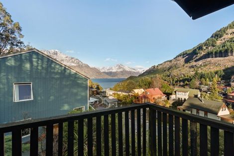 Photo of property in 255c Fernhill Road, Sunshine Bay, Queenstown, 9300