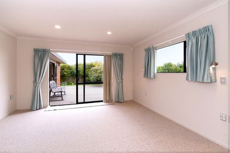 Photo of property in 18 Ludlam Way, Otaki, 5512