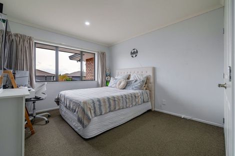 Photo of property in 2 Masefield Terrace, Kelvin Grove, Palmerston North, 4414