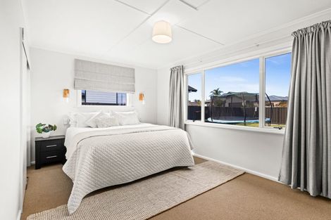 Photo of property in 73 Brookvale Road, Havelock North, 4130