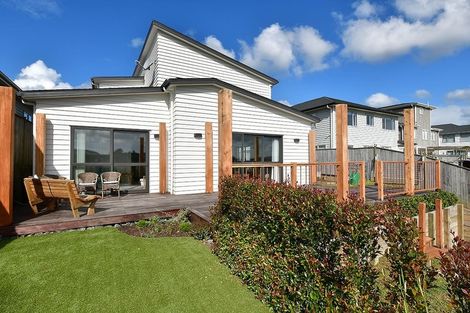 Photo of property in 46 Harvest Avenue, Orewa, 0931