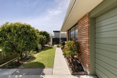 Photo of property in 4 Goods Road, Otumoetai, Tauranga, 3110
