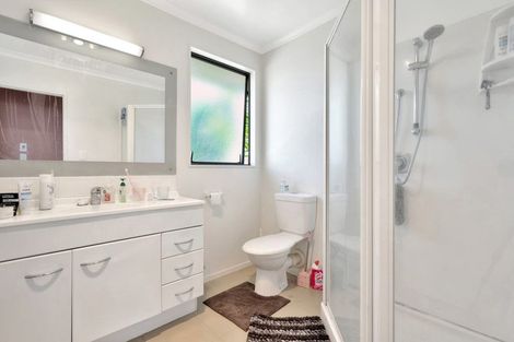 Photo of property in 2/127 Coronation Road, Papatoetoe, Auckland, 2025