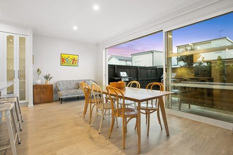 Photo of property in 21 Spotted Dove Road, Hobsonville, Auckland, 0616