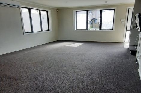 Photo of property in 202 Old Farm Road, Hamilton East, Hamilton, 3216