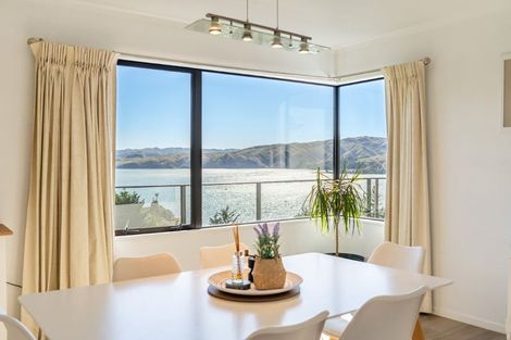 Photo of property in 50 Molyneux Close, Whitby, Porirua, 5024