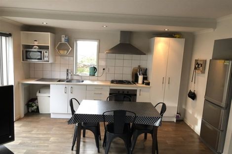Photo of property in 16u3 Black Rock Road, Newlands, Wellington, 6037
